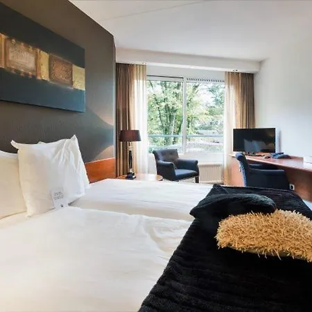 Hotel Dennenheuvel