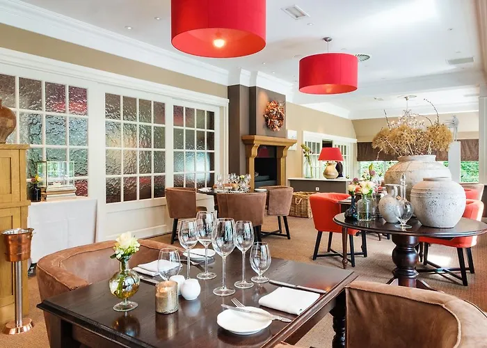 Dennenheuvel Hotel 4*